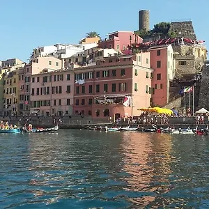 Margherita , Vernazza Italy